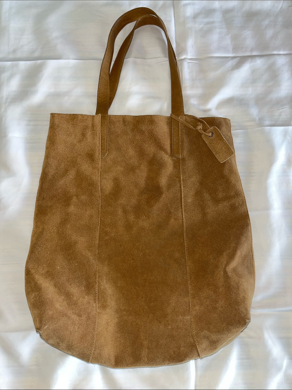 Suede Tote Bag in Tan -‎ Minimal Everyday Carry